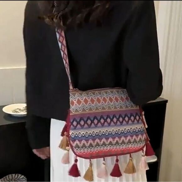Hippie Boho Tassel Crossbody Purse Bag - Picture 2 of 4